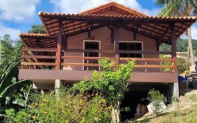 Casa charmosa no centro de São Pedro da Serra